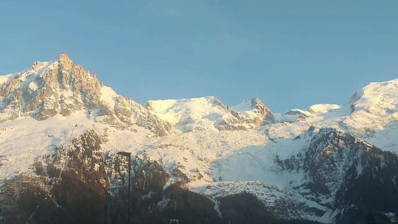 Studio Plein Sud Vue Mont Blanc Chamonix Apartamento
